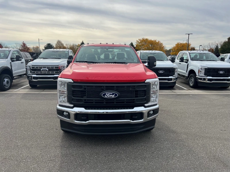 2027 FORD F350