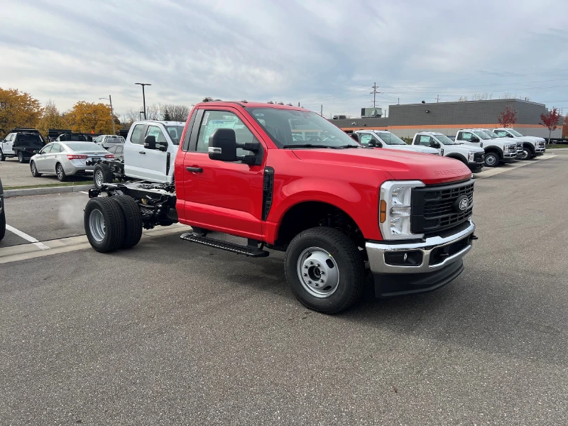 2027 FORD F350