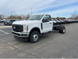 2027 FORD F350