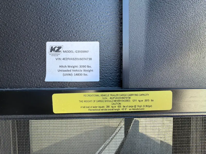 2027 KZ RV Durango Gold G393MKF
