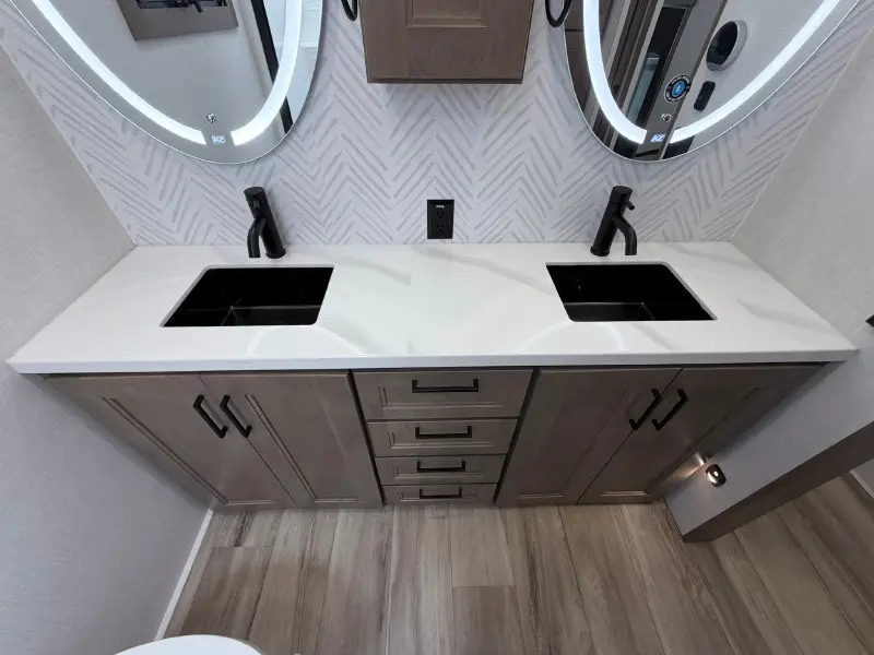 2027 KZ RV Durango Gold G393MKF