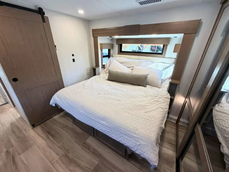 2027 KZ RV Durango Gold G393MKF