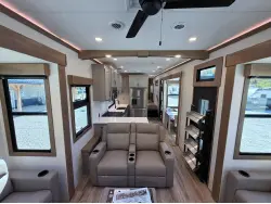 2027 KZ RV Durango Gold G393MKF