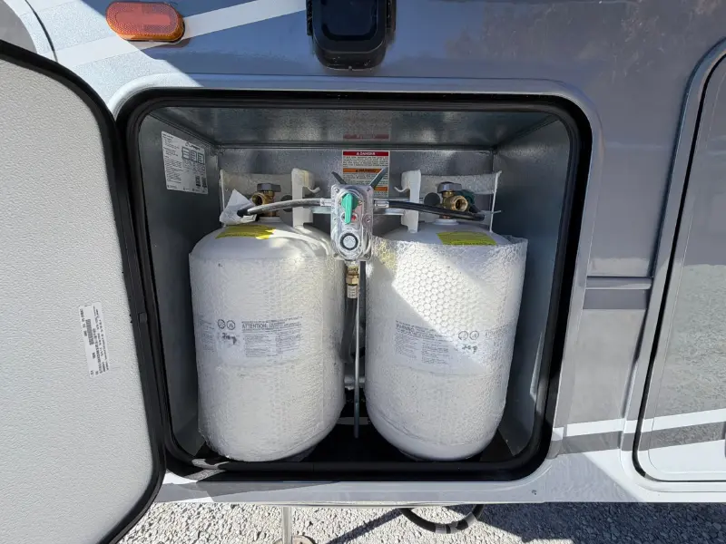 2027 KZ RV Durango Gold G393MKF