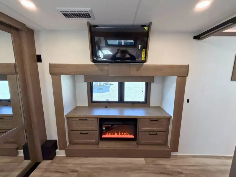 2027 KZ RV Durango Gold G393MKF