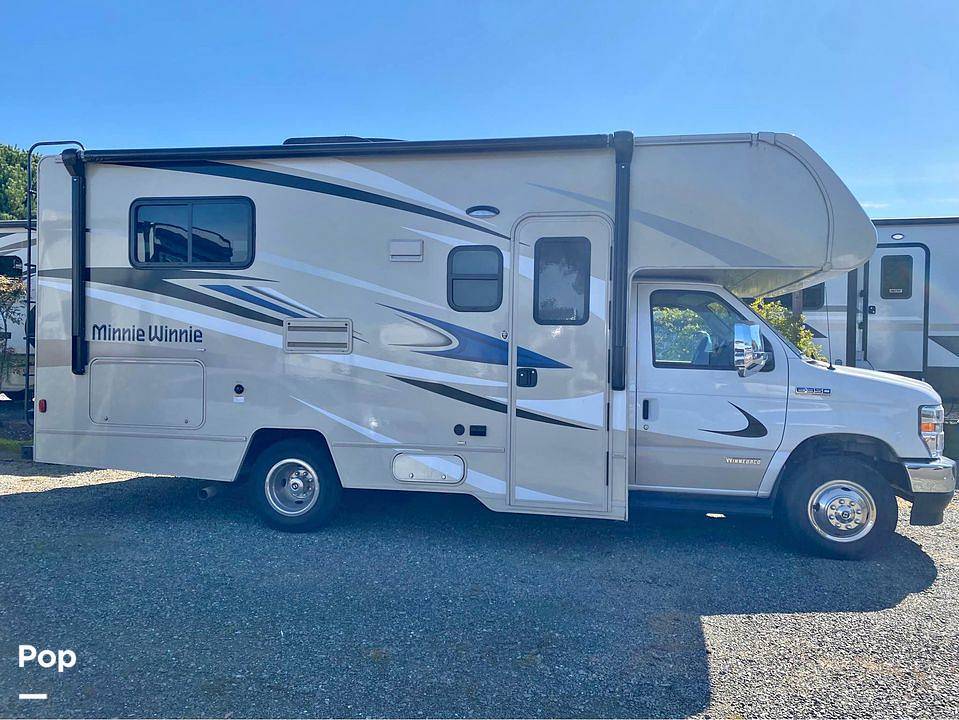22R Minnie Winnie For Sale - Winnebago RVs - RV Trader