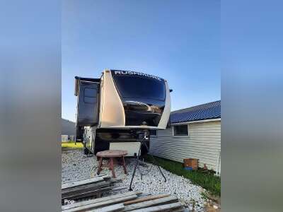 2015 Rushmore For Sale - Crossroads RVs - RV Trader