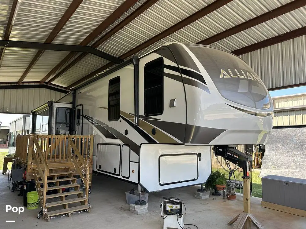 372RK Paradigm For Sale - Alliance Rv RVs - RV Trader